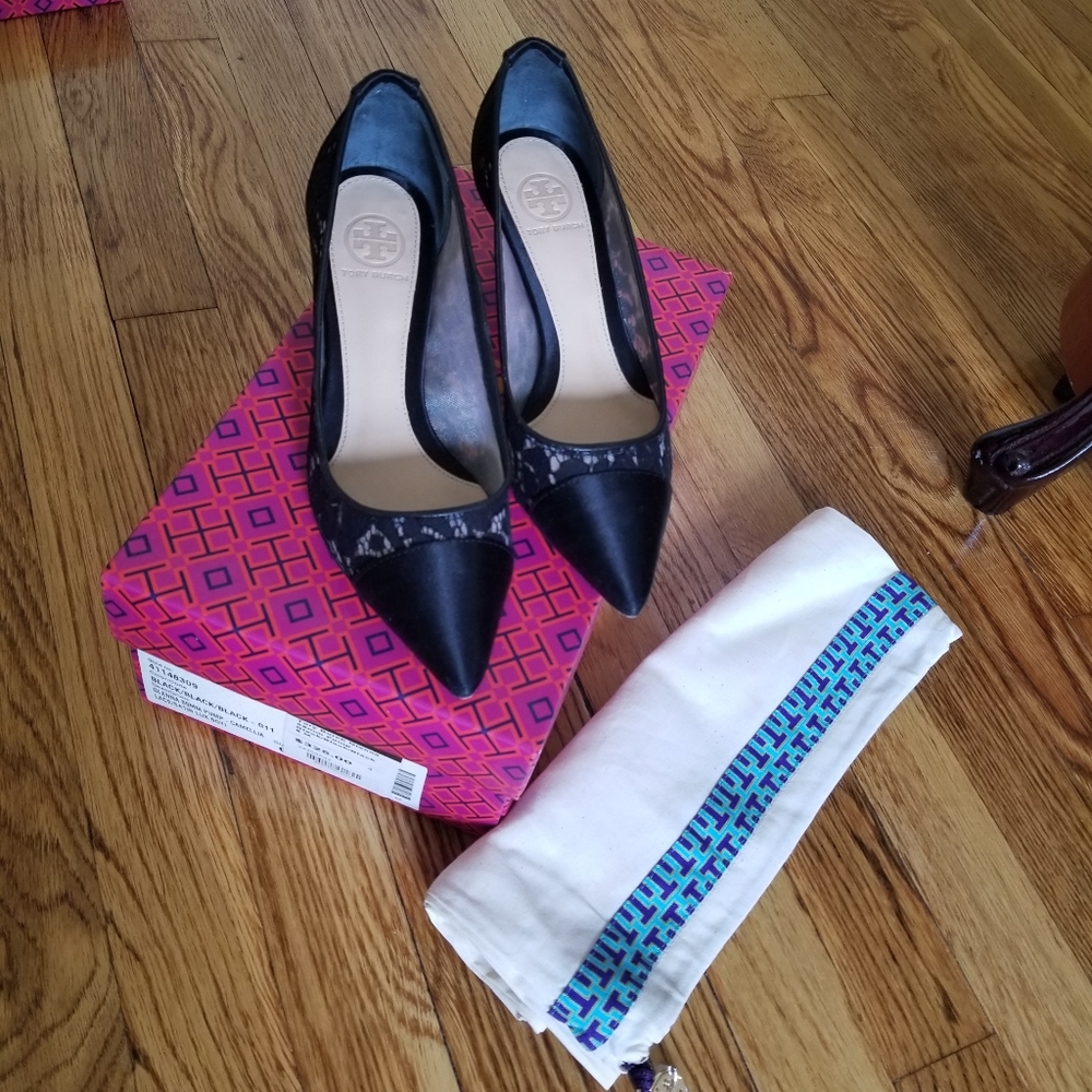 Tory Burch Black Sutton Glenna Camillia Lace Heels